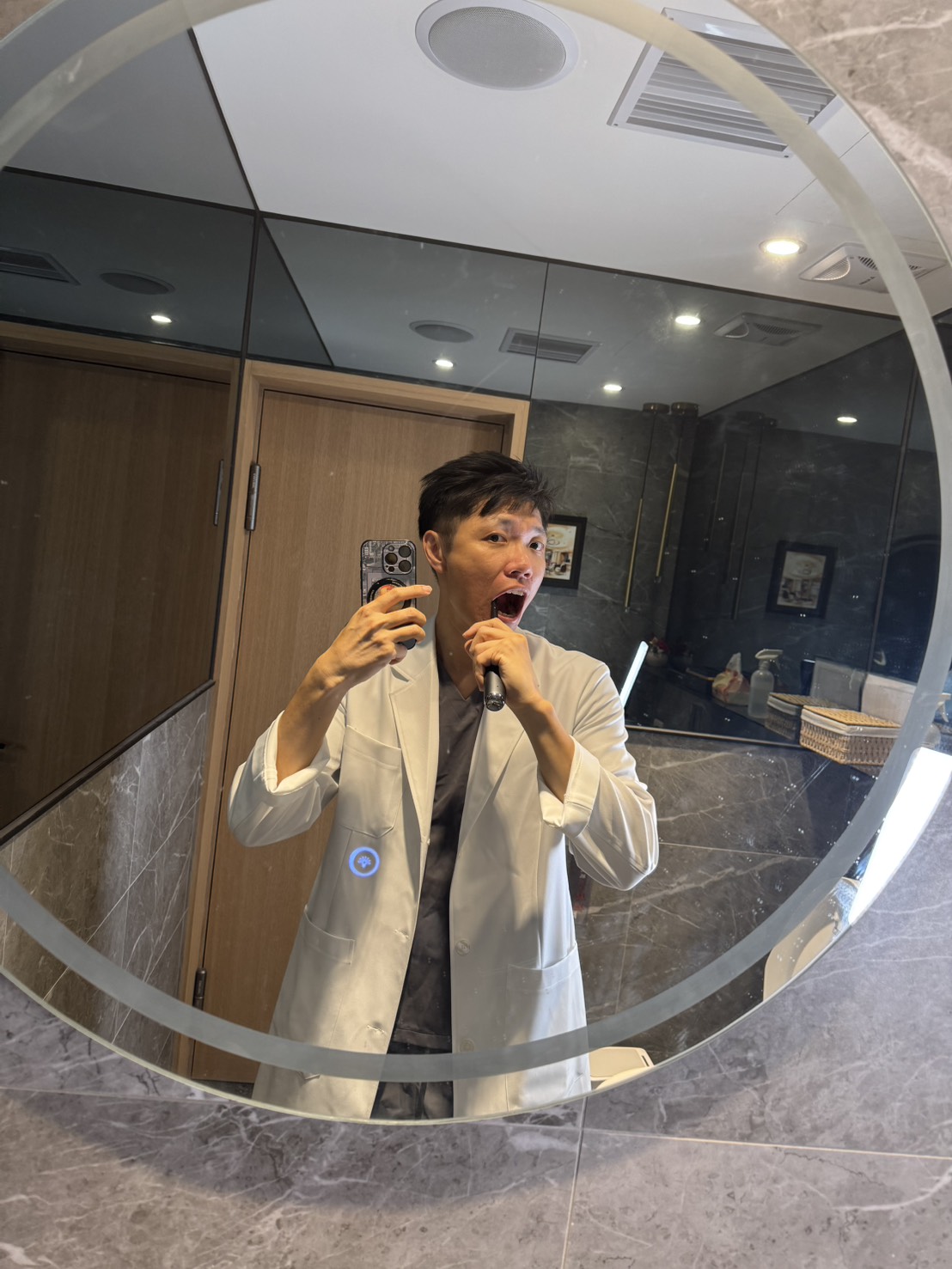 🦷【牙醫師答客問:關於刷牙與電動牙刷的真相】 🦷【牙醫師答客問:關於刷牙與電動牙刷的真相】