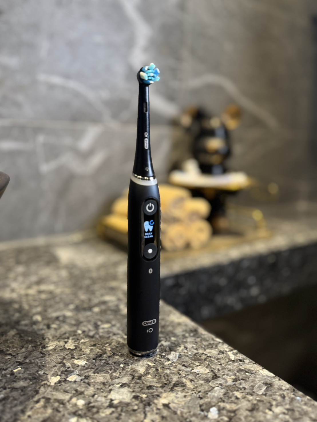 🦷【牙醫師答客問:關於刷牙與電動牙刷的真相】 🦷【牙醫師答客問:關於刷牙與電動牙刷的真相】